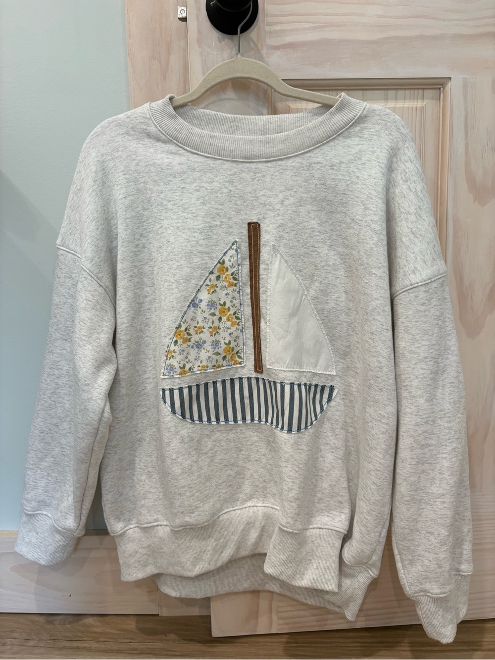 Altar'd State Light Gray Crewneck Sweater with Sailboat Patch